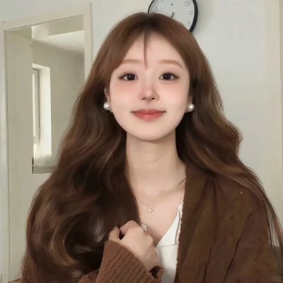 莹火安能替月光